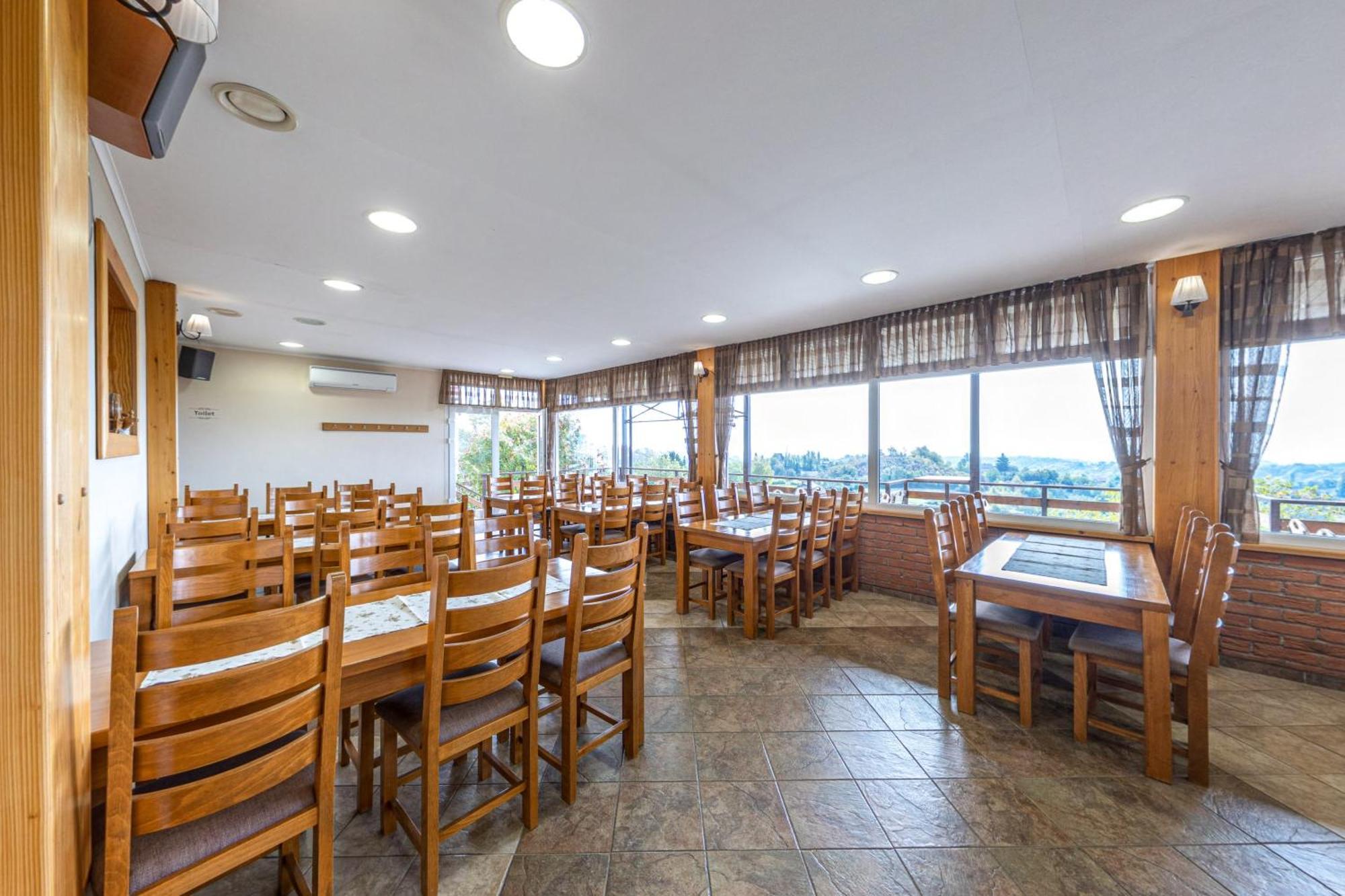 Guesthouse Rezekov Podrum Ястребарско Экстерьер фото