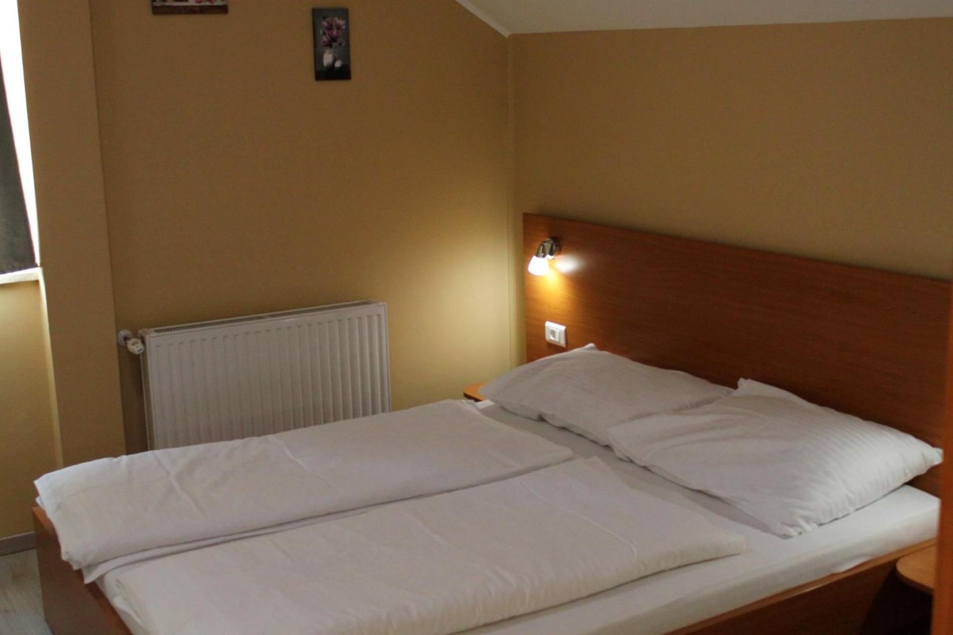 Guesthouse Rezekov Podrum Ястребарско Экстерьер фото